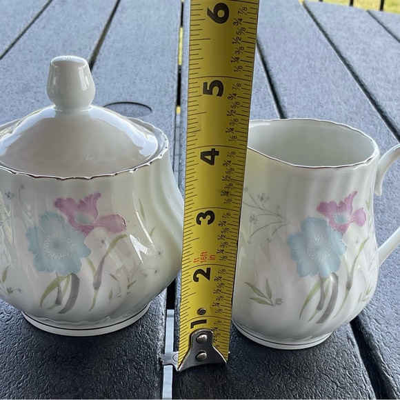 Chinese Phoenix “H” Brand Creamer & Sugar Bowl w/Lid Good Condition - Picture 8 of 9